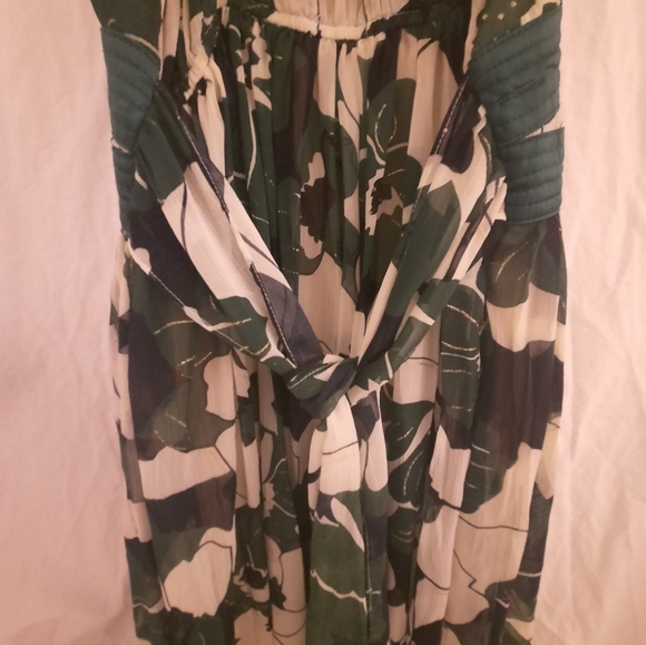 Katia dress, size med, green, black, cream, and beautiful gold design. - Picture 7 of 7